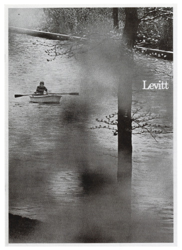 Levitt, brochure