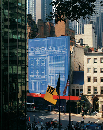 712 Fifth Ave. New York Construction Barrier